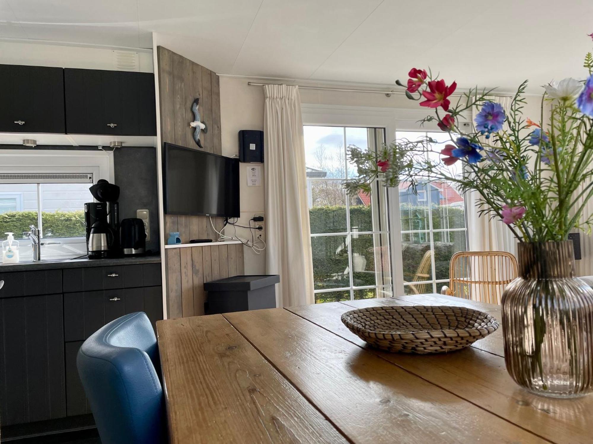 Chalet Zilt Ameland 홀륌 외부 사진